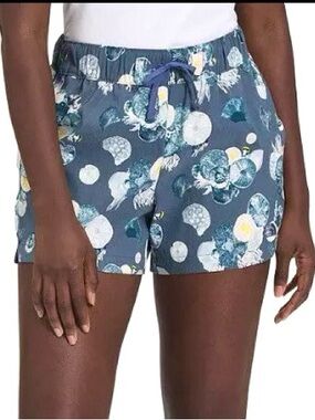 The North Face Class V Pull-on Shorts. Women’s Size Medium